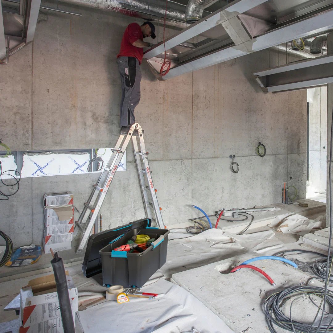 KIS Scuba Box - Black (Medium) - mazeproducts