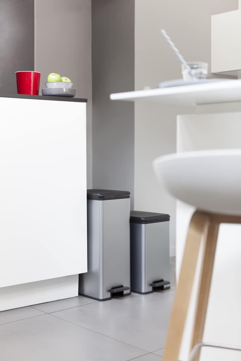 Curver Deco Slim Pedal Bin – 40L – Silver - mazeproducts