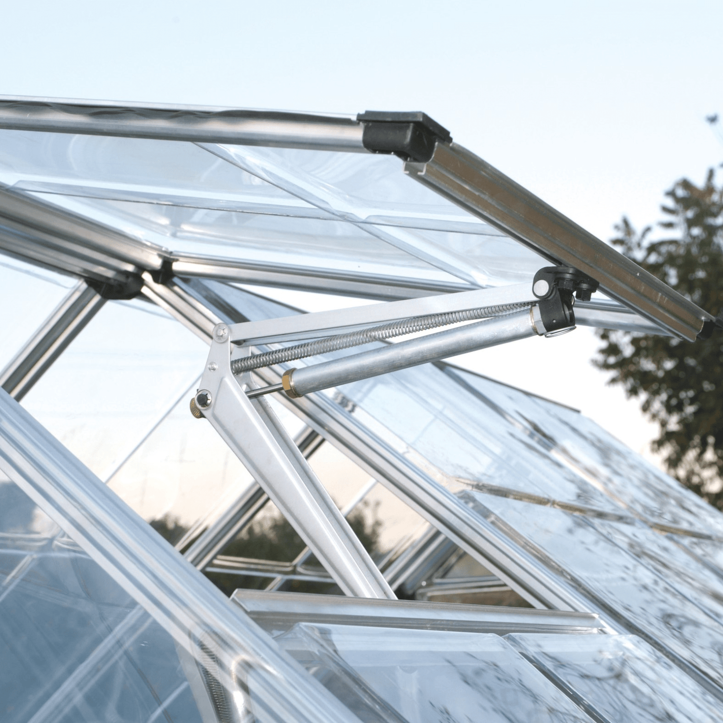 PRE ORDER: OCT. - Greenhouse Automatic Vent Opener - mazeproducts