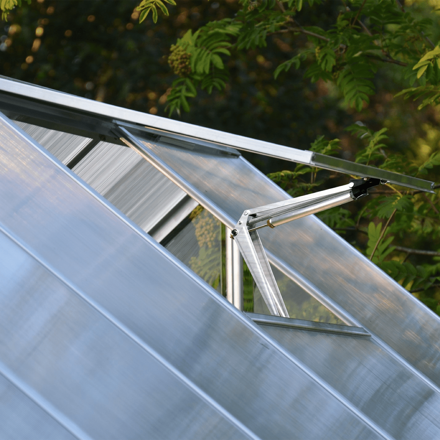 PRE ORDER: OCT. - Greenhouse Automatic Vent Opener - mazeproducts