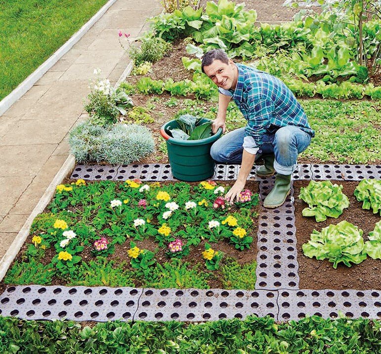 PRE ORDER: OCT. - Garden Walkway Boards - Set of 4 - mazeproducts