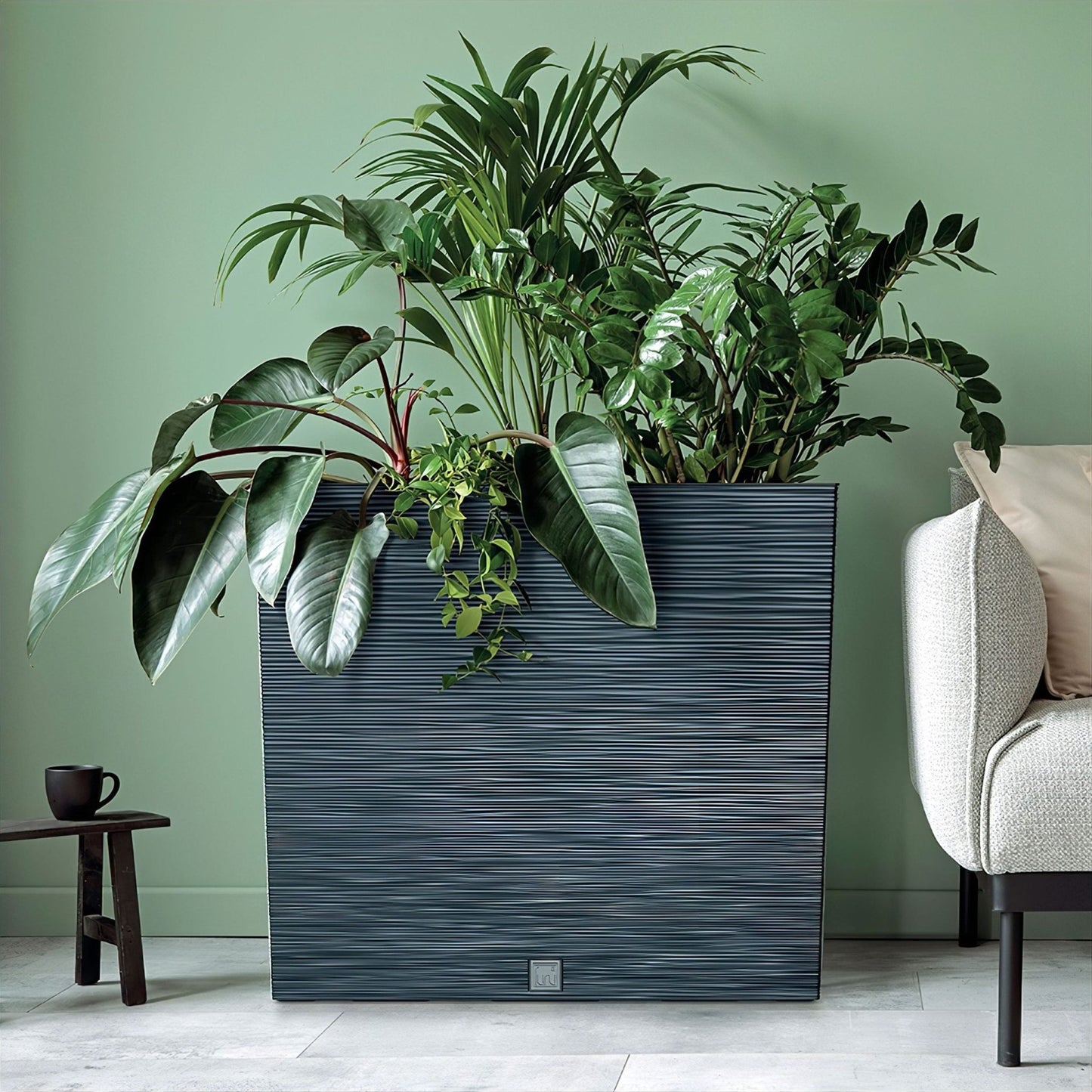 Furu Case Large Planter 600 - mazeproducts