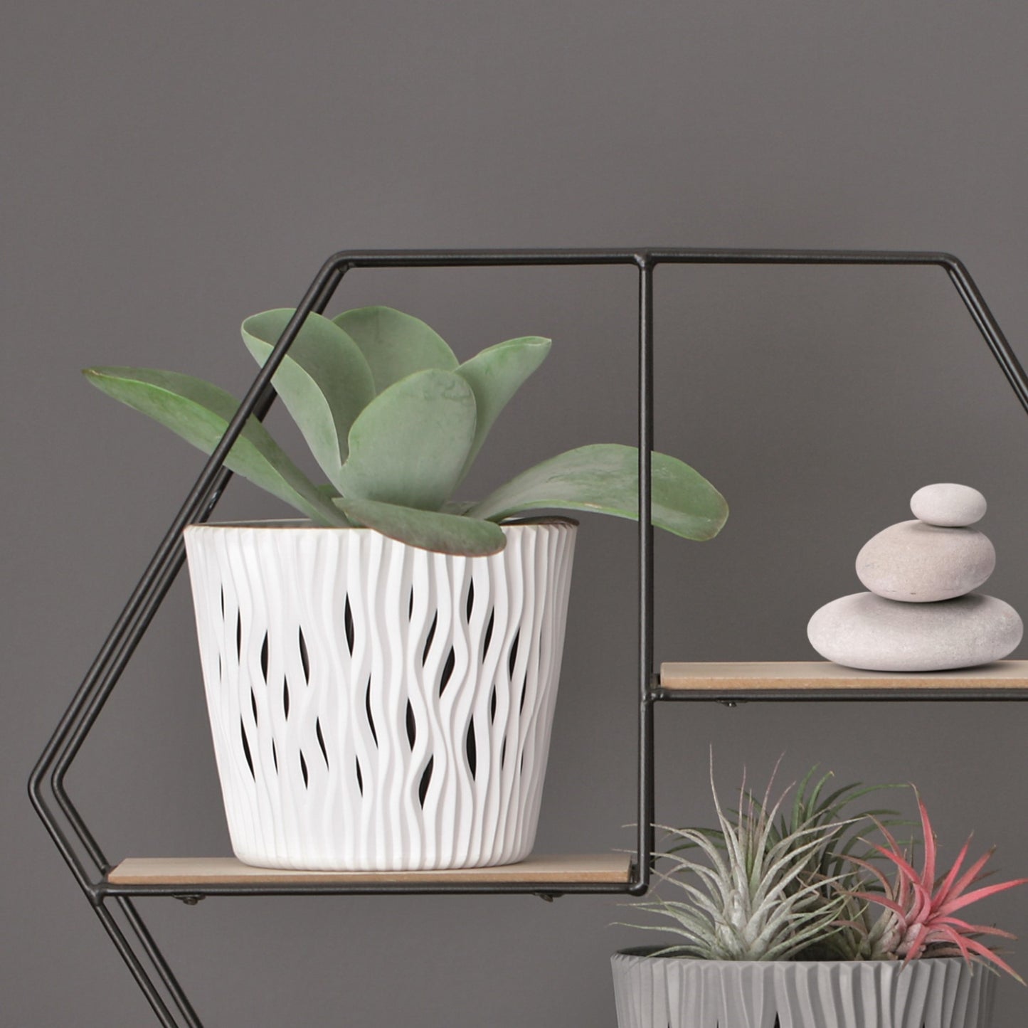 Sandy Round Planter 160 - mazeproducts