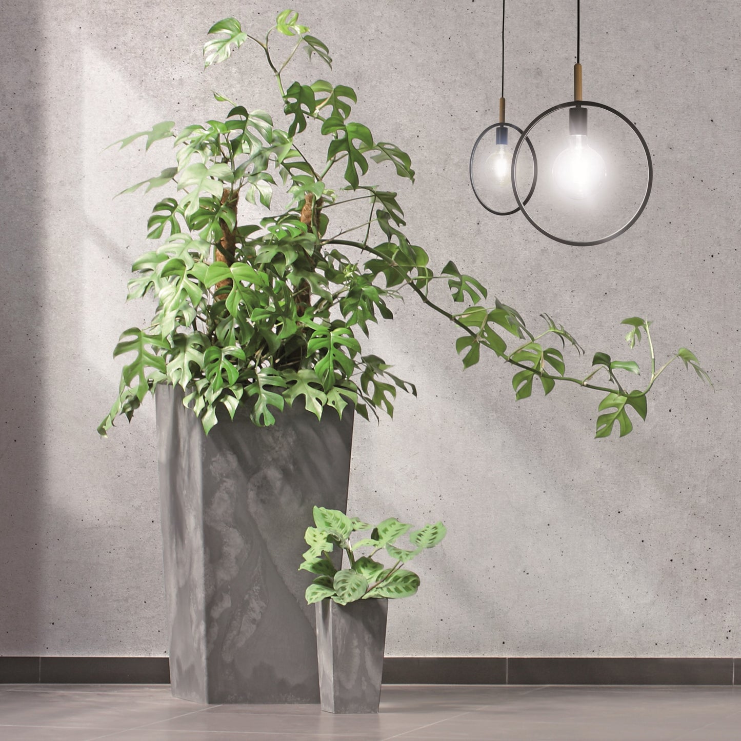 Urbi Tall Planter - mazeproducts