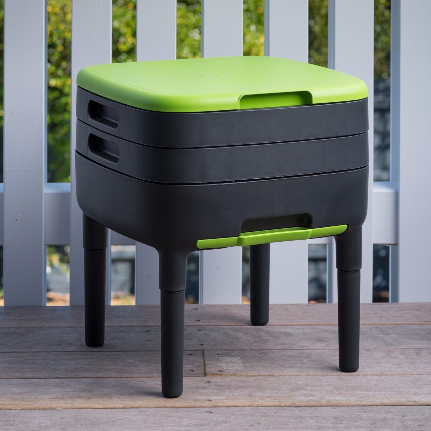 MAZE Worm Farm with Legs - mazeproducts