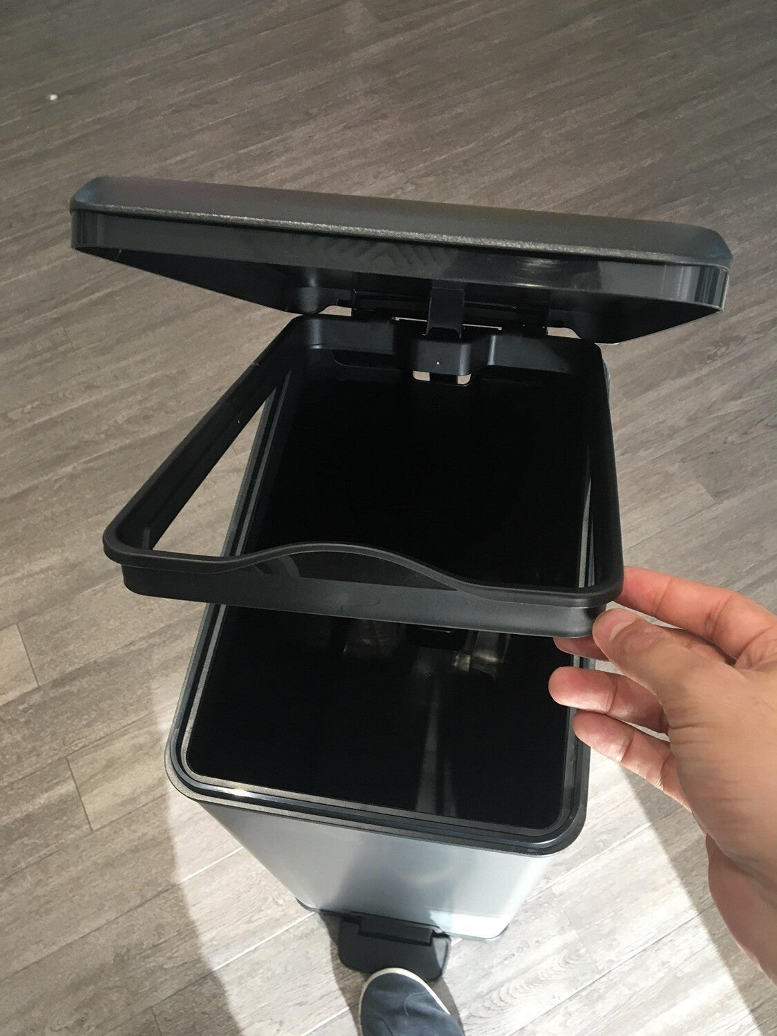 Curver Deco Slim Pedal Bin – 40L – Silver - mazeproducts