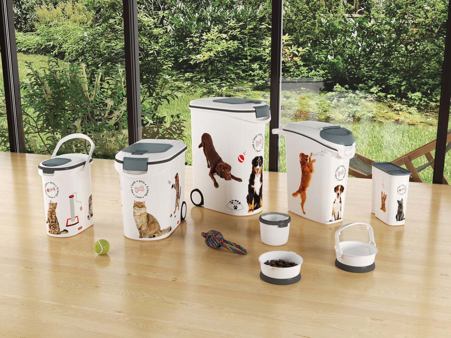 PRE ORDER: SEP. - Curver 54L/20kg Pet food Storage Container