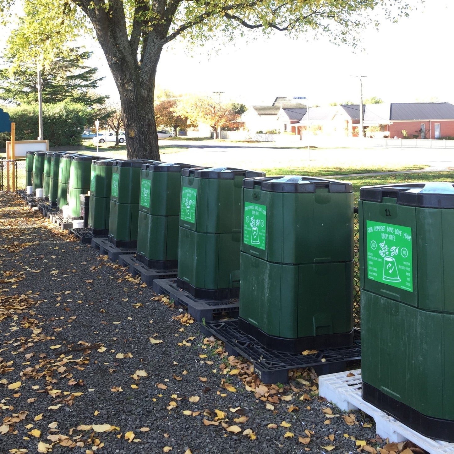 Aerobin Outdoor Compost Bin (400L) - mazeproducts