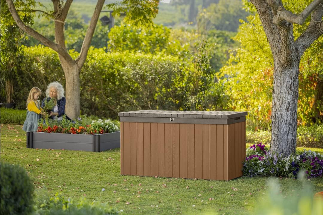 Keter Darwin 570L Storage Box - Brown