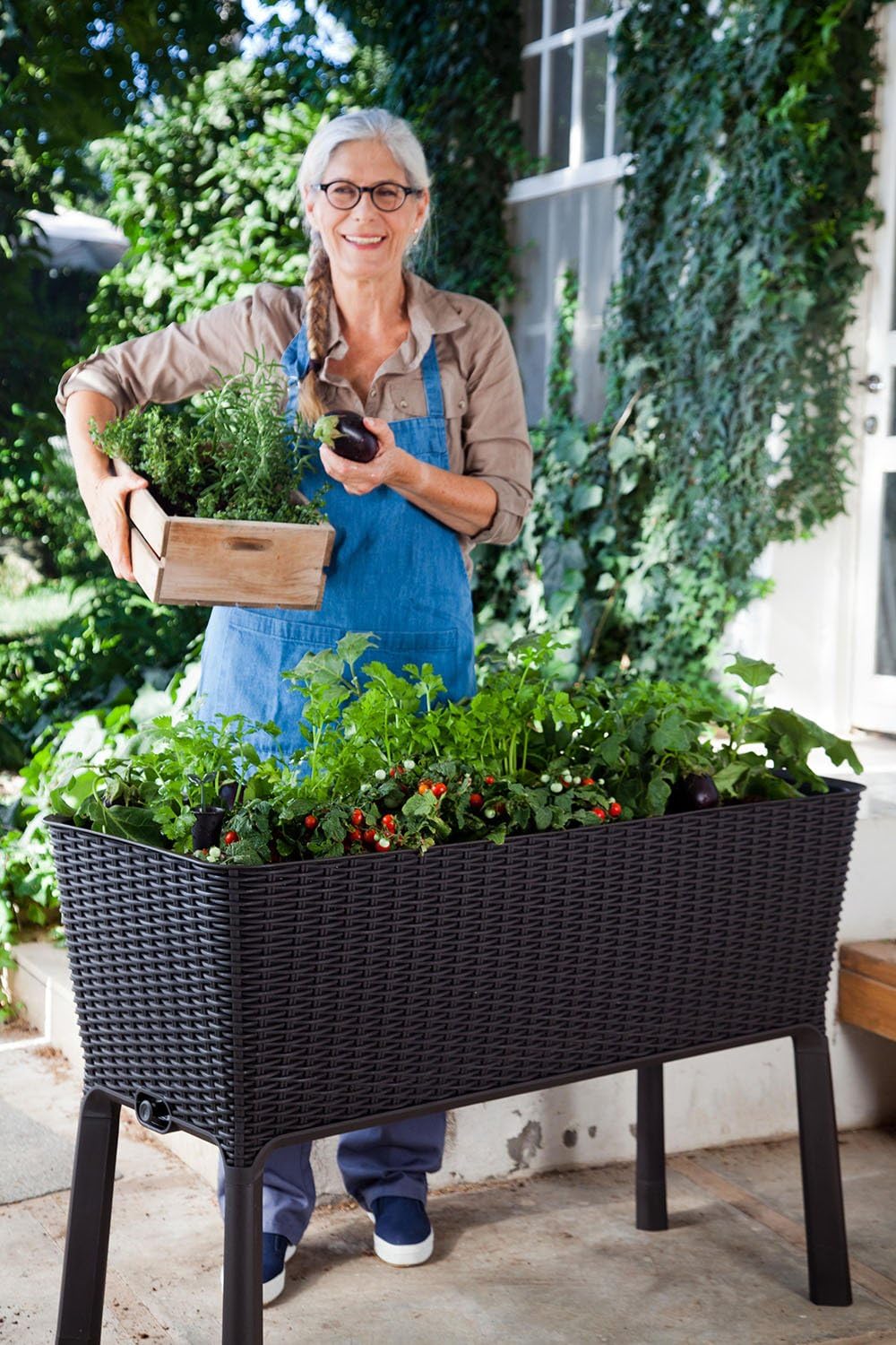 Keter Easy Grow Planter- Brown