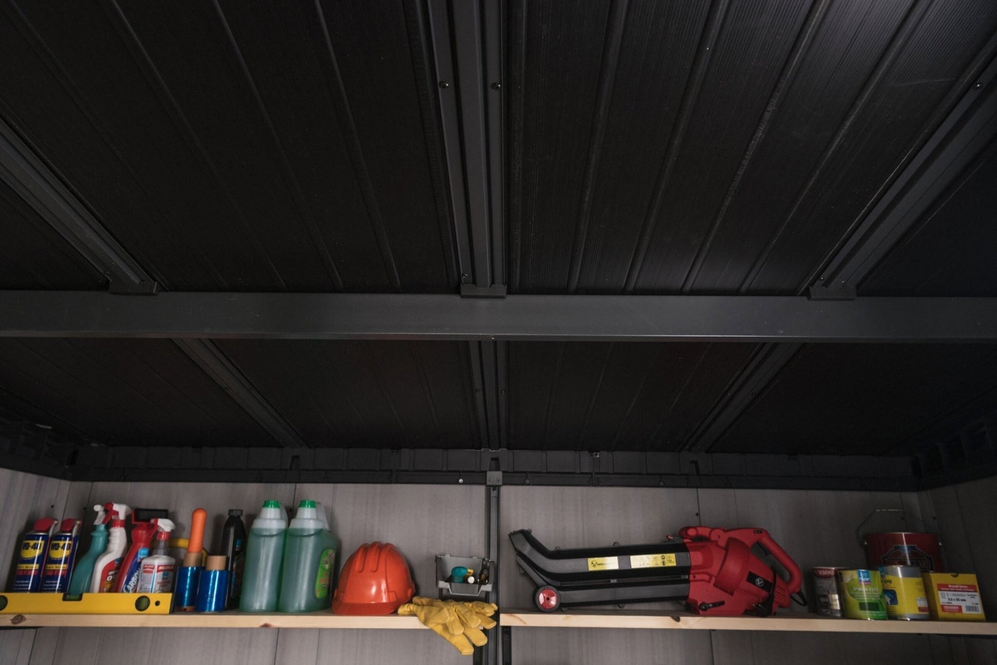 Keter Artisan 9 x 7 Garden Shed (2.8 x 2.2m) - CLEARANCE - mazeproducts