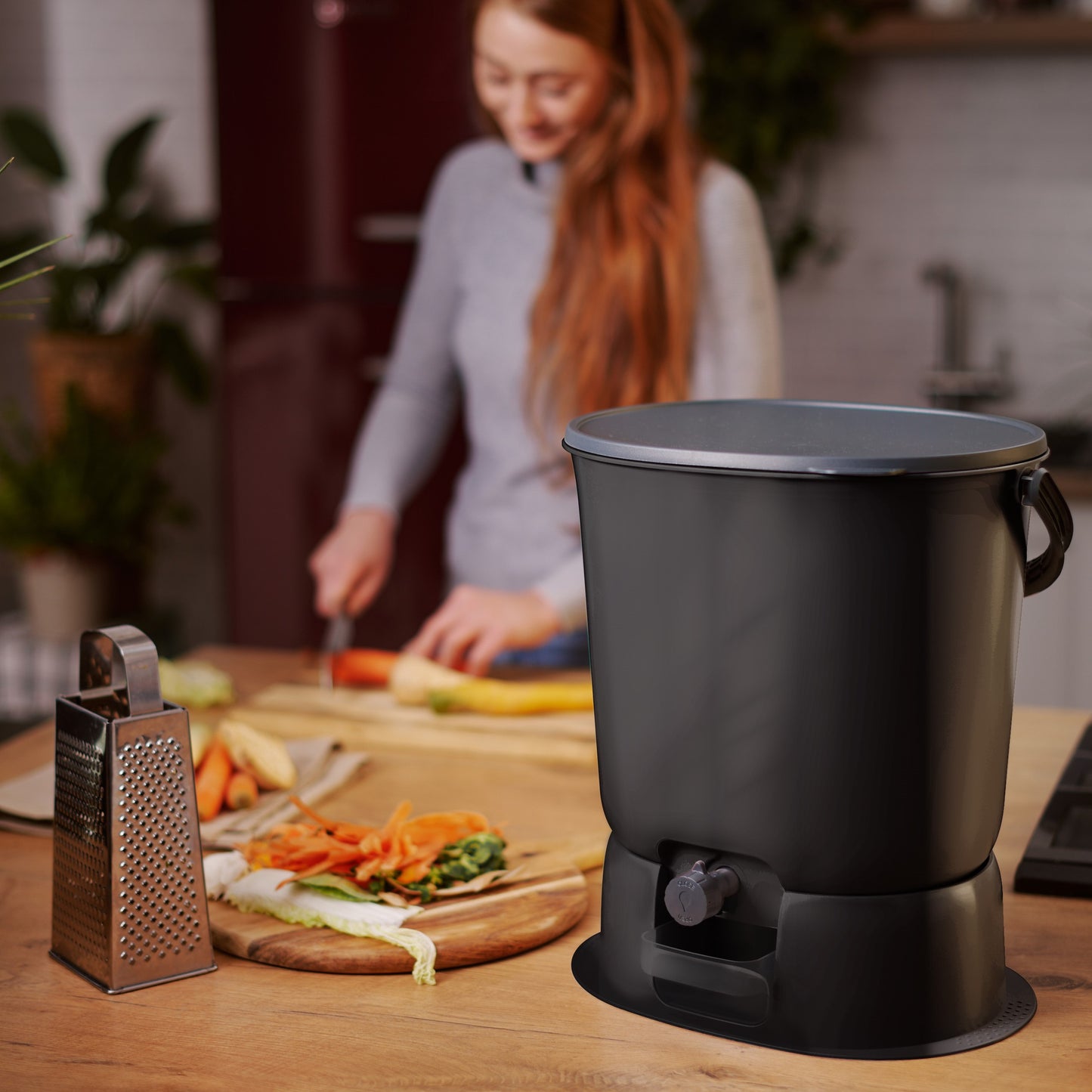 Skaza 15.3L Bokashi Organko Essential with Base - Black