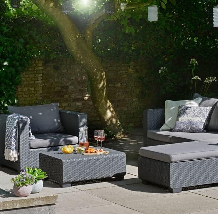 Keter Salta 5-Seater Stool Set