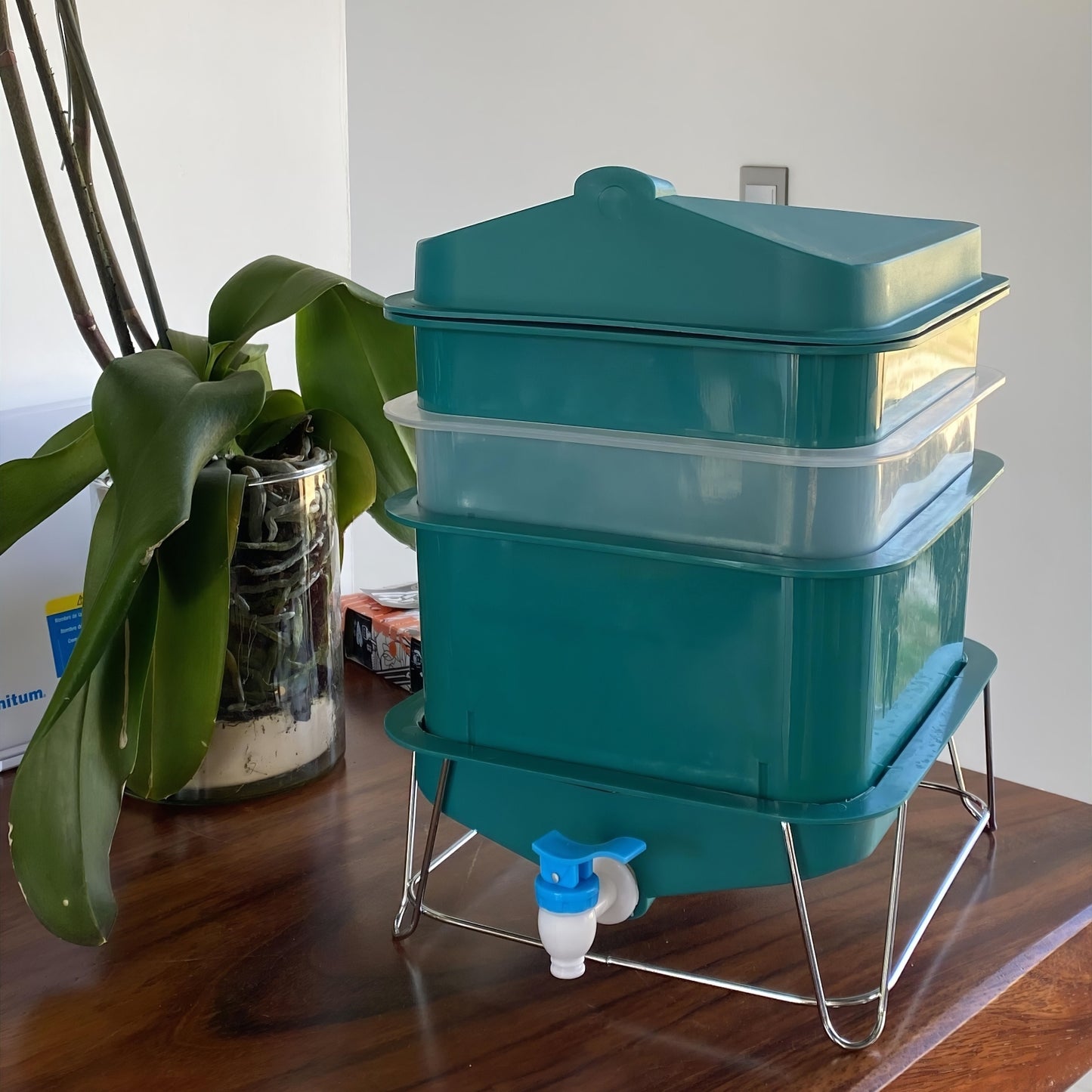 MINI 3 Tier Worm Farm (Teal) With 500 worms