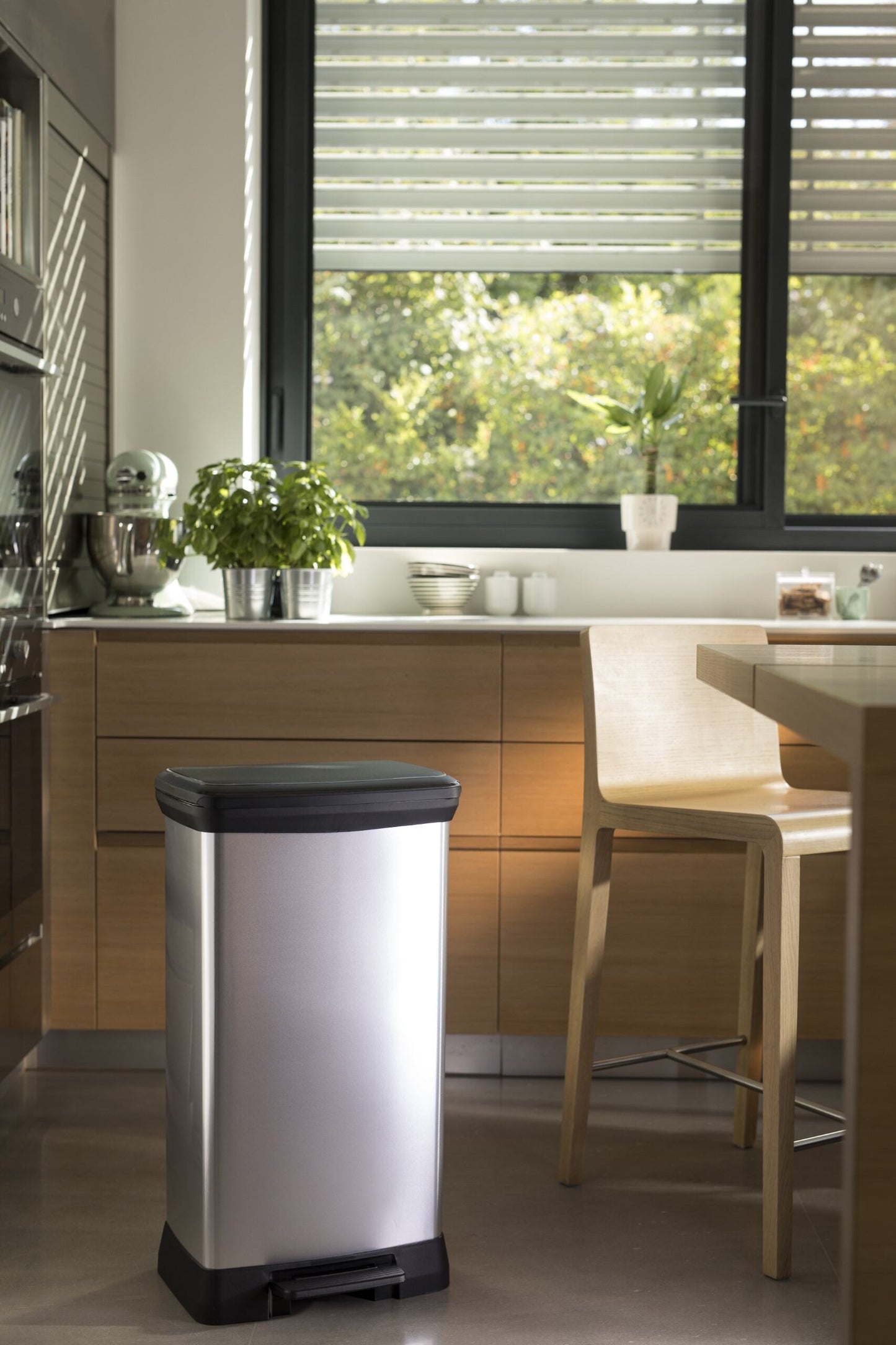 PRE ORDER: OCT. - Curver Deco Pedal Bin - 50L - Steel Look