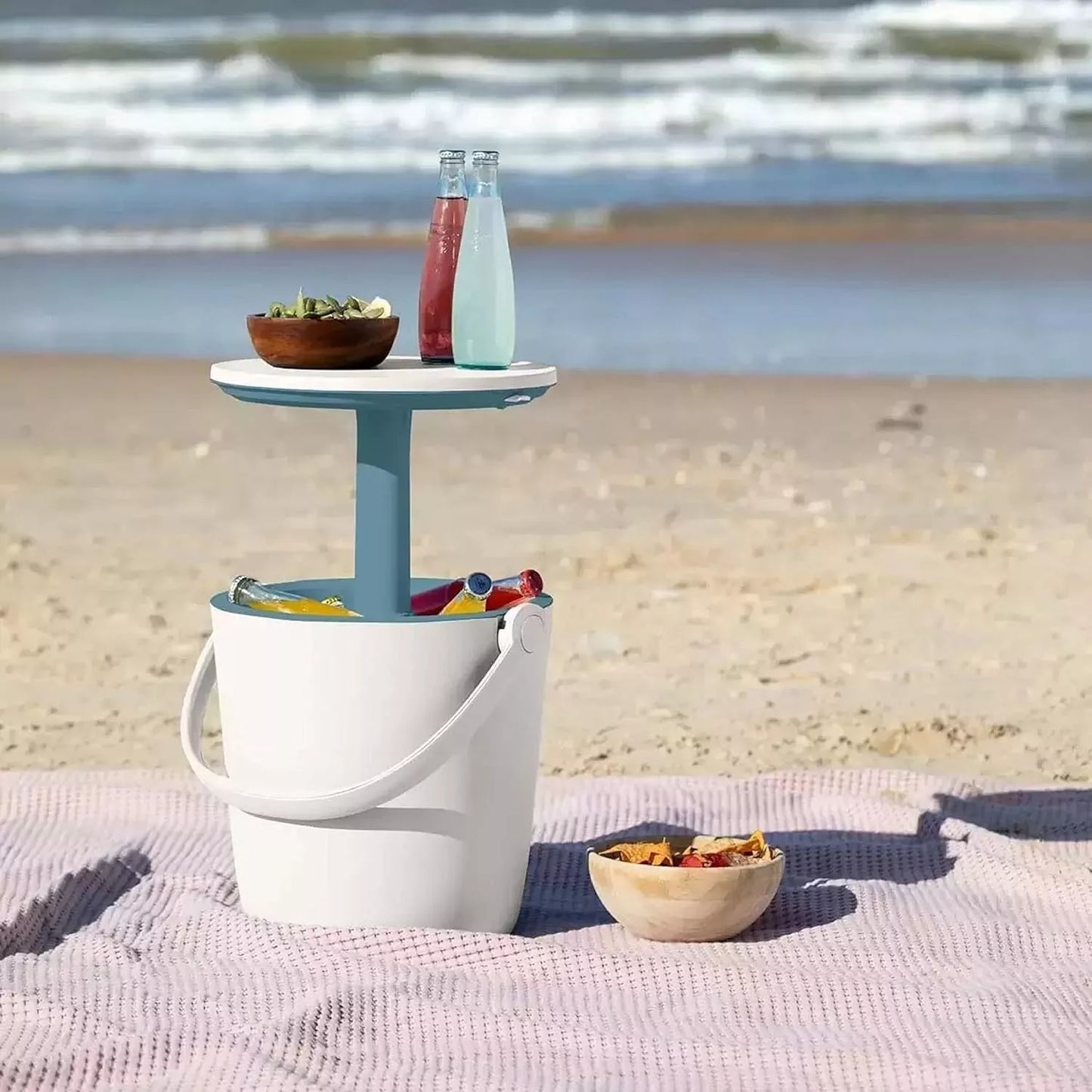 Keter Go Bar - Portable Drinks Cooler - Cream