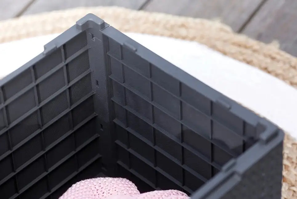 Keter Vigo - 45L Outdoor Storage Box